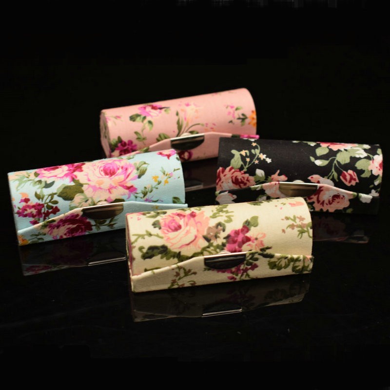 Retro Embroidered Flower Desig - Beauty Kiss Makeup 评论和价格
